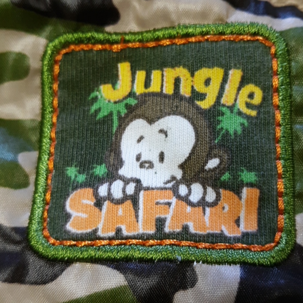 Boy's Jungle Safari puffer vest 24 months - Picture 4 of 5